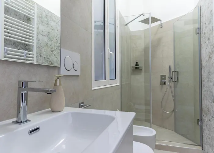 Apartment Near To Colosseum Re-house