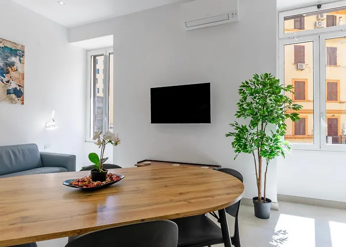 Near To Colosseum Re-house Apartment